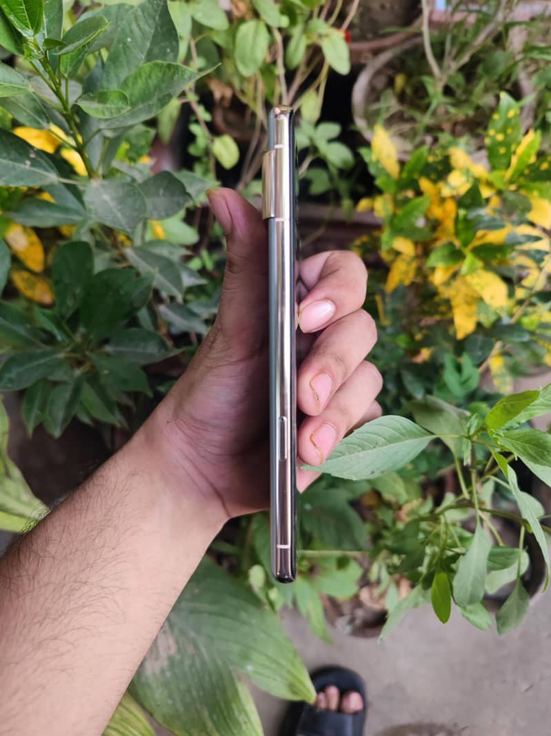 Google Pixel 7 Pro 8