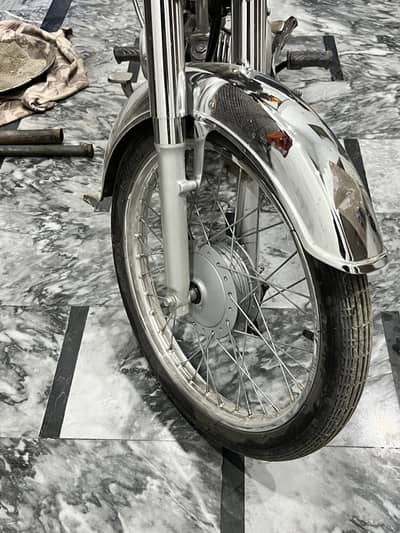 Honda CD 70 2026