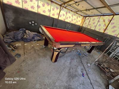 CLASSIC BILLIARDS  POL TABLE FOR SALE . .