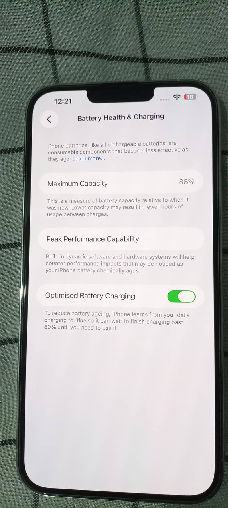 Apple iPhone 13 Pro Max 3