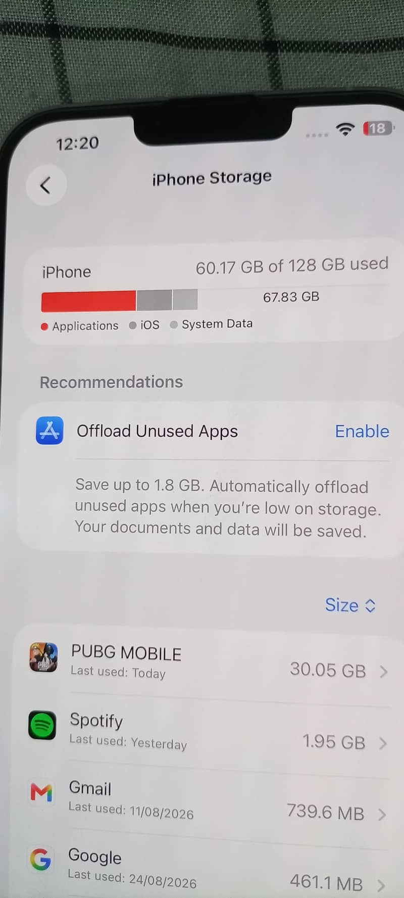 Apple iPhone 13 Pro Max 4