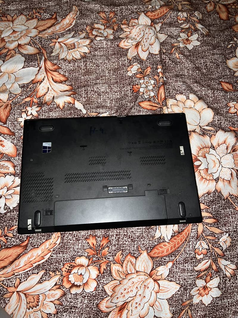 Core i 5      5th generation 2