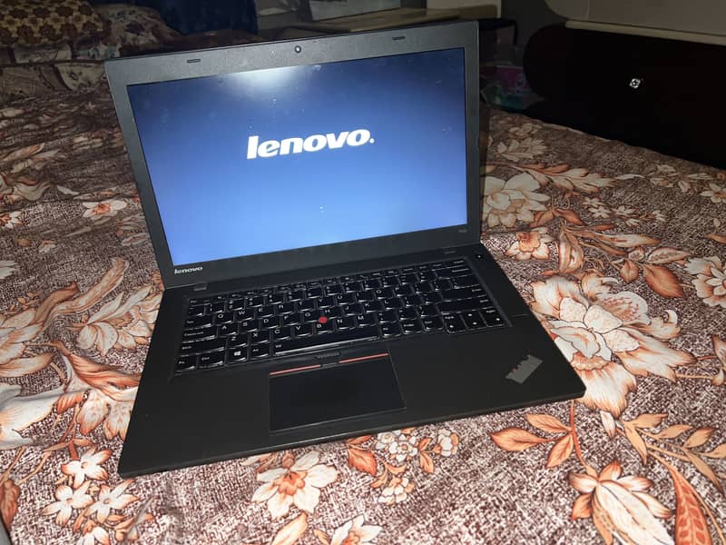 Core i 5      5th generation 4