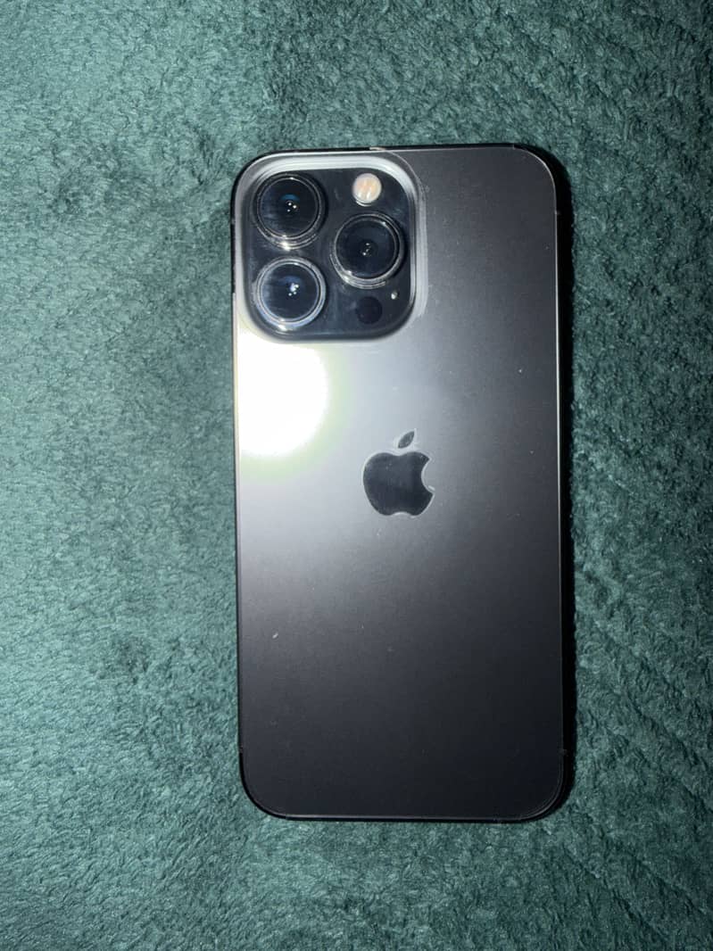 Apple iPhone 13 Pro 3