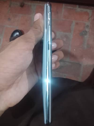 Vivo S1