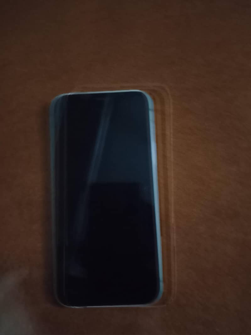 Apple iPhone 12 3