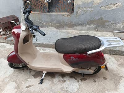 Crown Scooty for sale