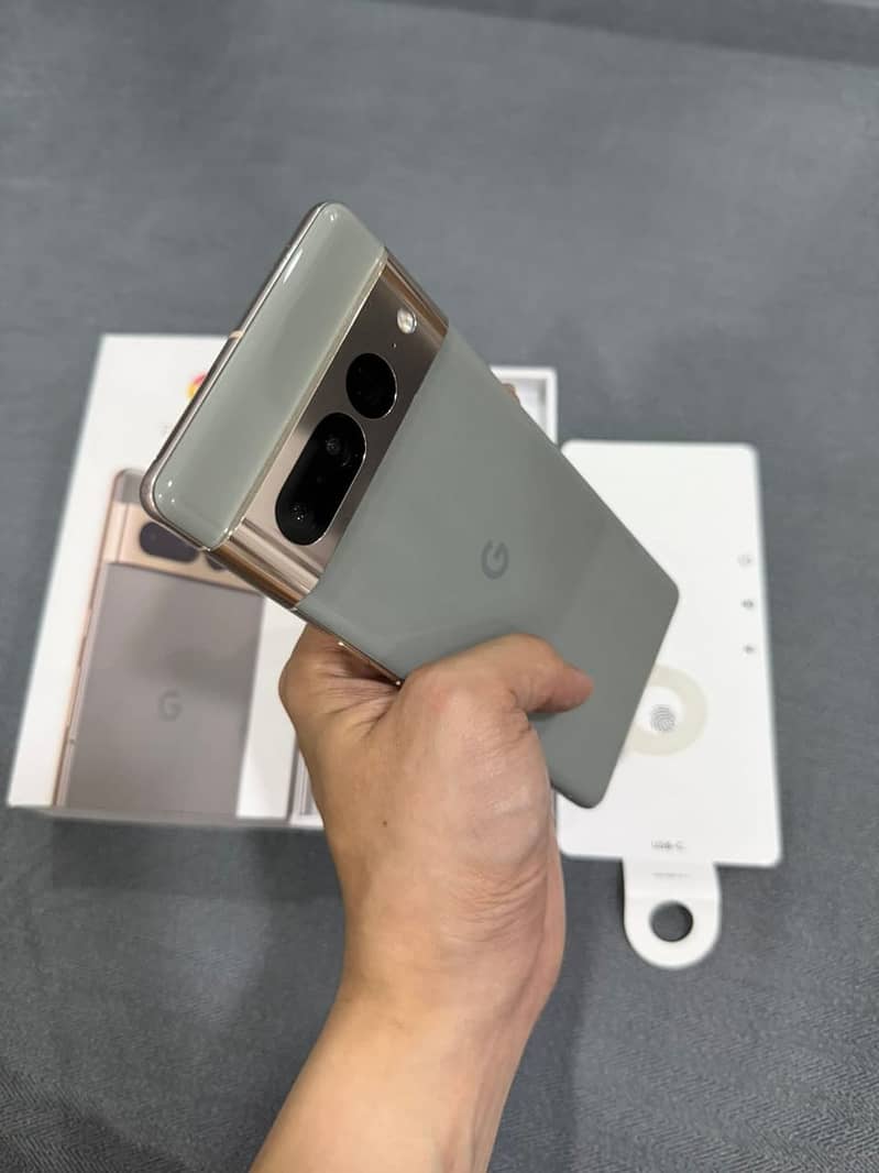 Google Pixel 7 Pro 0