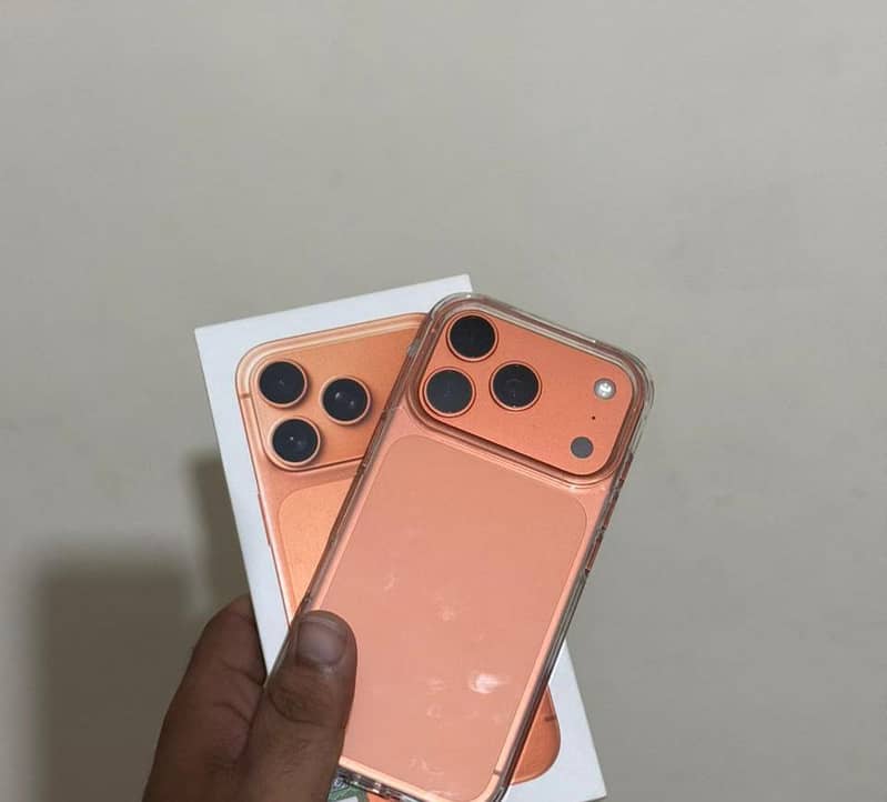 Apple iPhone 17 Pro 0