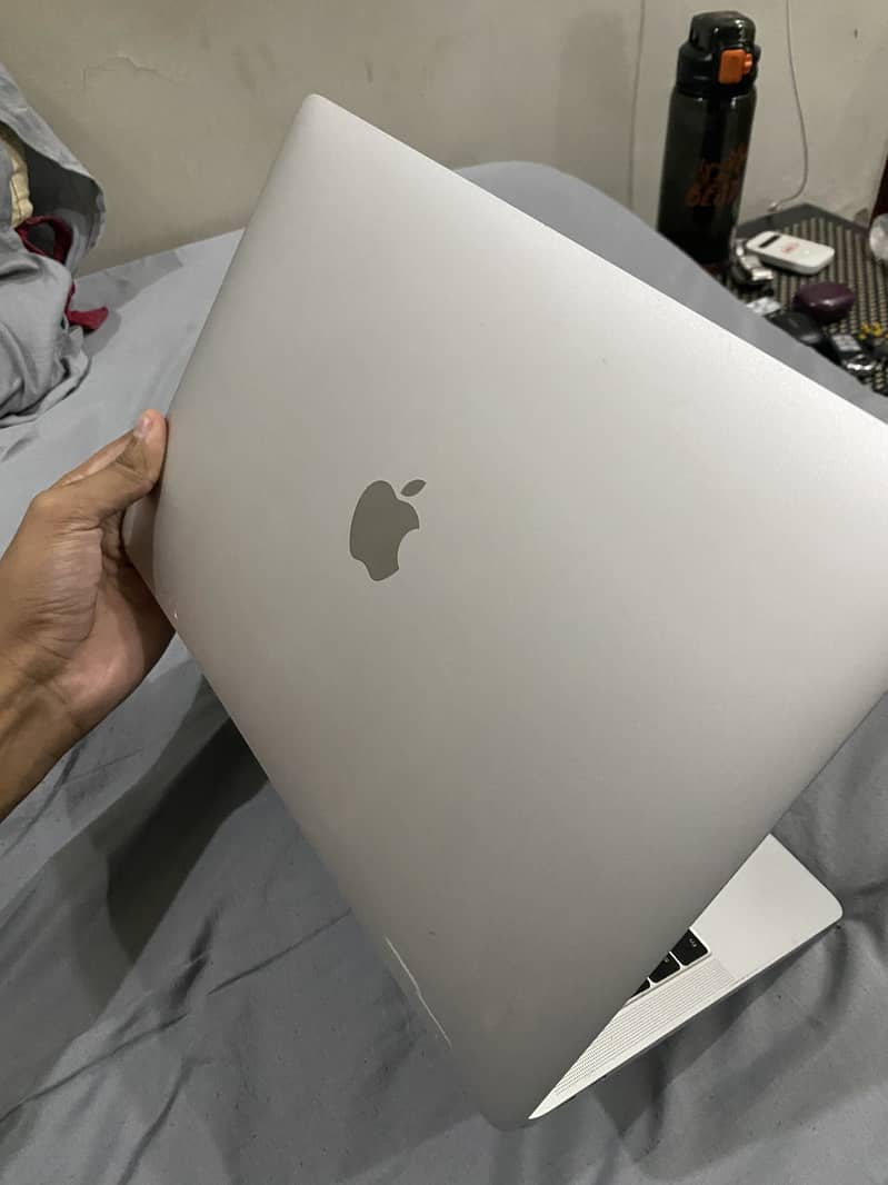 Macbook 2017 pro 3