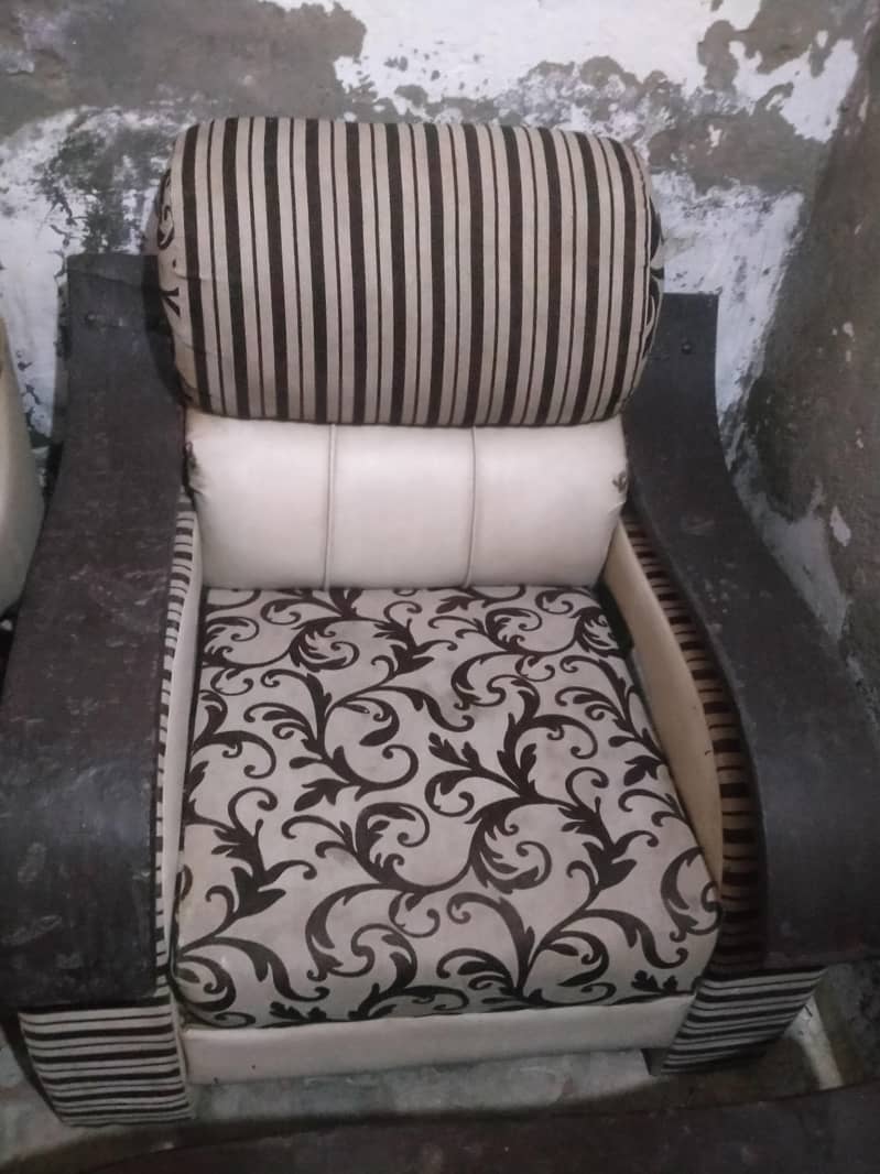 sofa set for sell 1