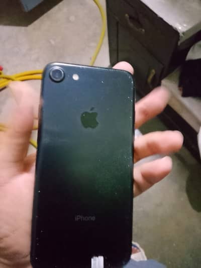 Apple iPhone 7