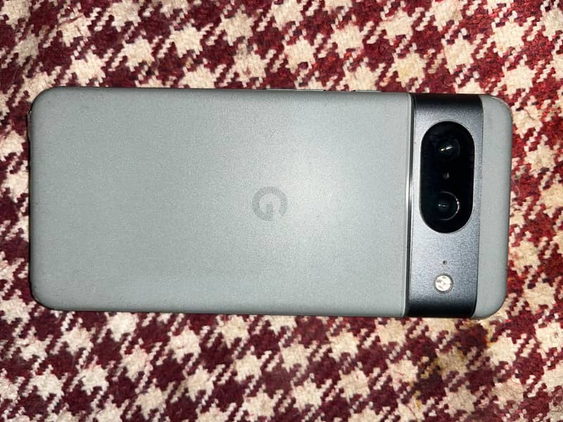Google Pixel 8 1