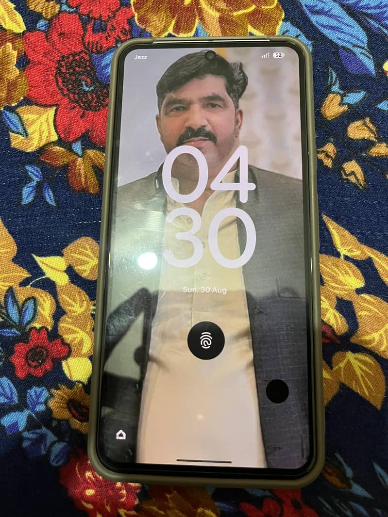 Google Pixel 8 2