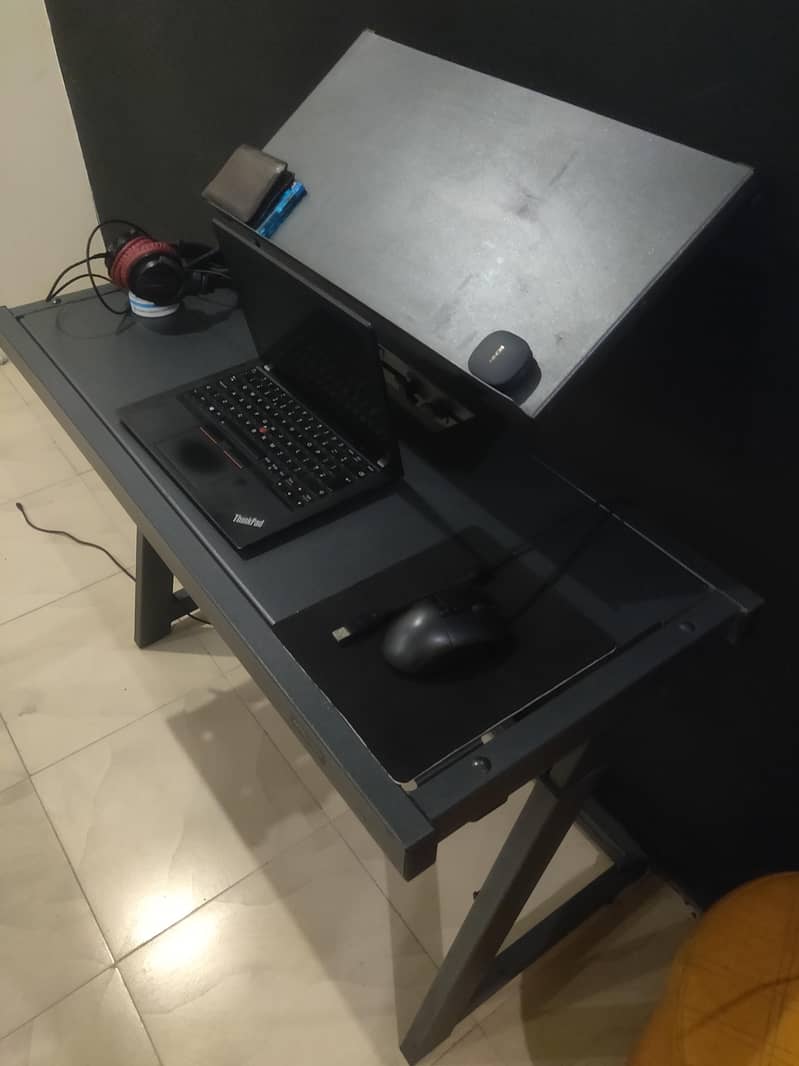 DJ Deck Stand Height Adjustable 3