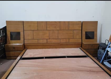 Bed set at reasonable price!