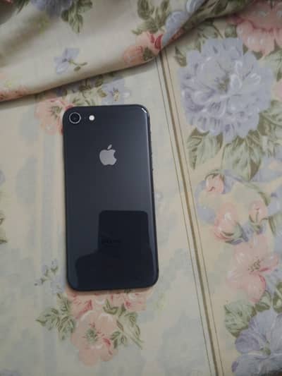 Apple iPhone 8