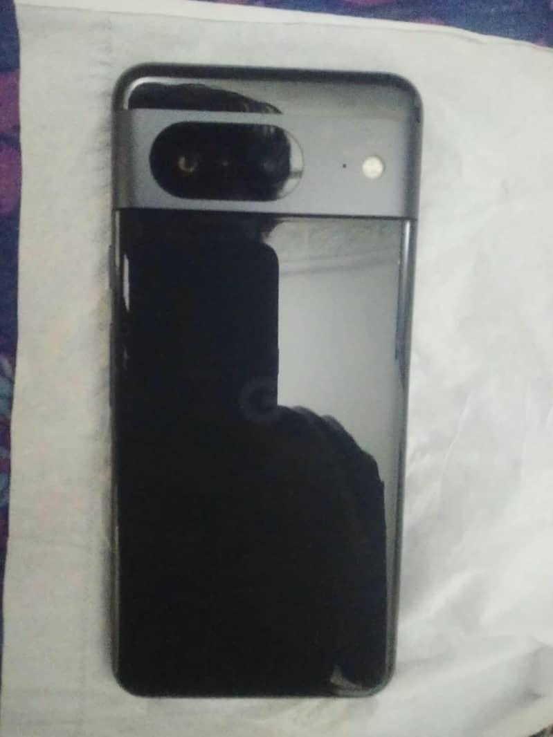Google Pixel 8 5