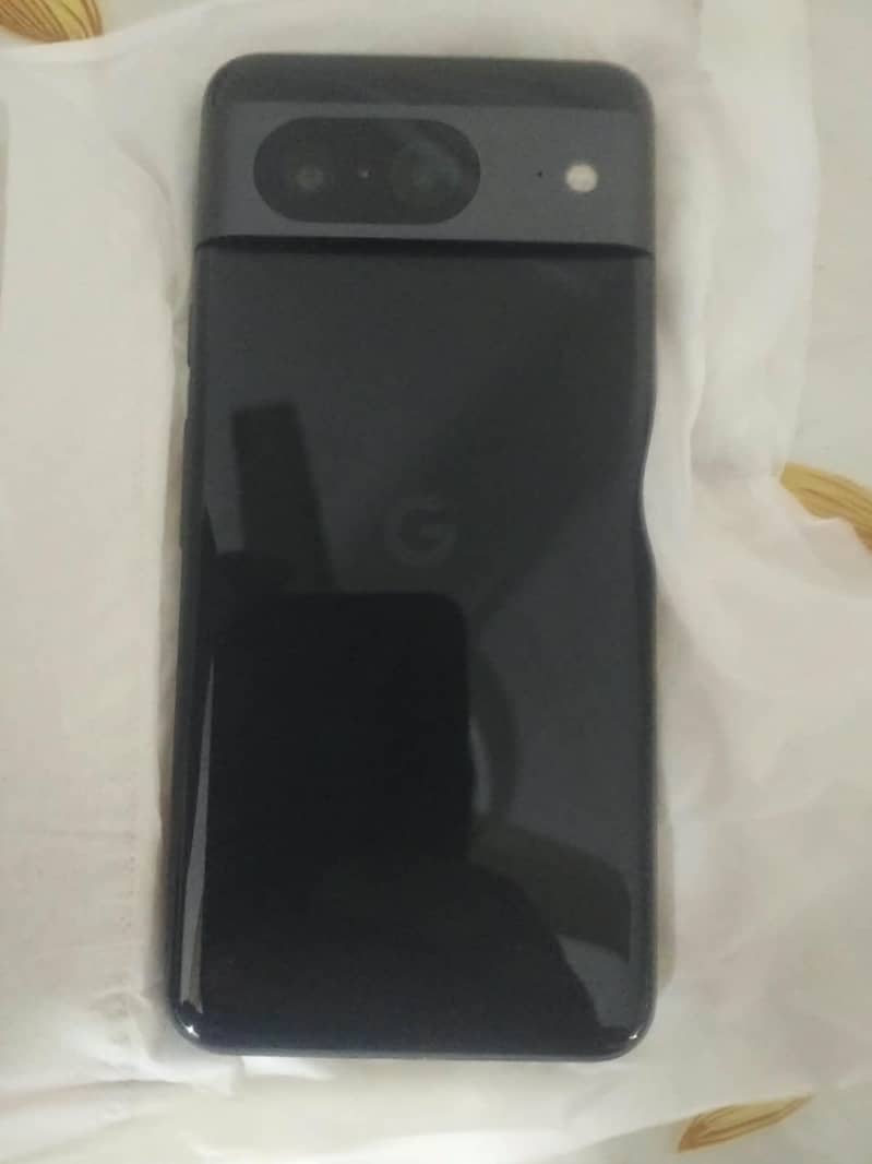 Google Pixel 8 11