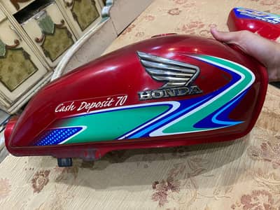 18 Model original fuel tank