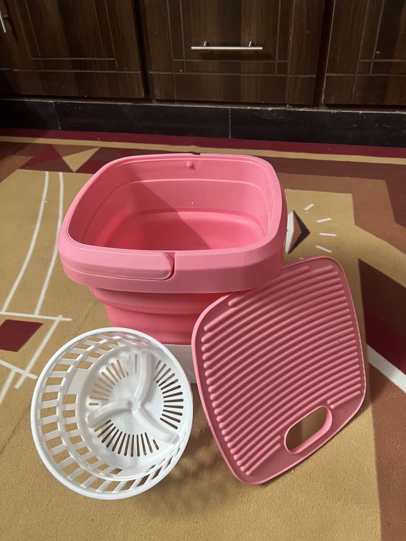 Mini Washing Machine 0