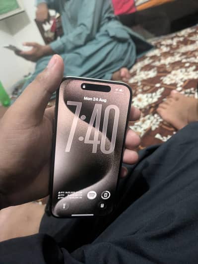 Apple iPhone 15 Pro FU