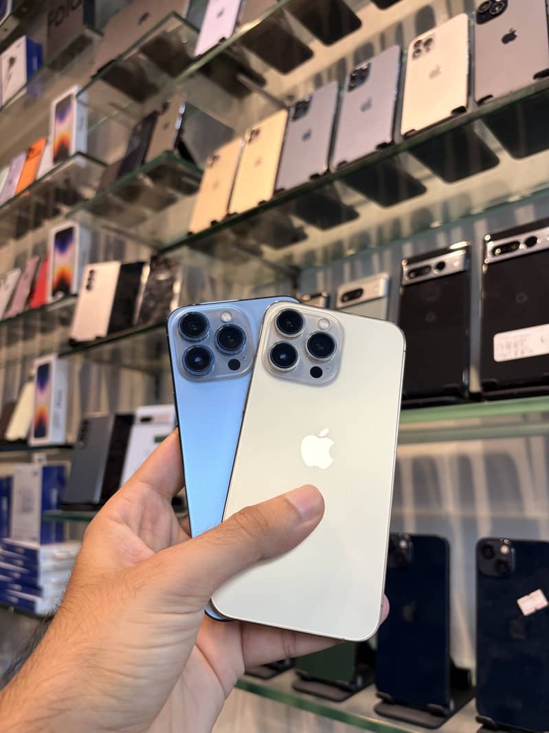 Apple iPhone 13 Pro 0