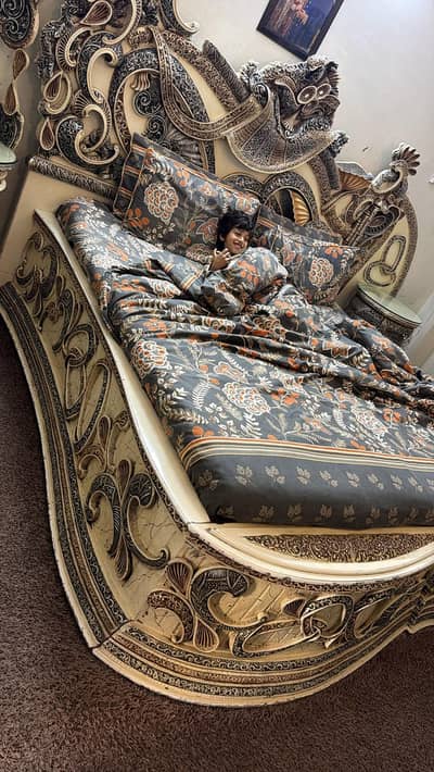 king bed