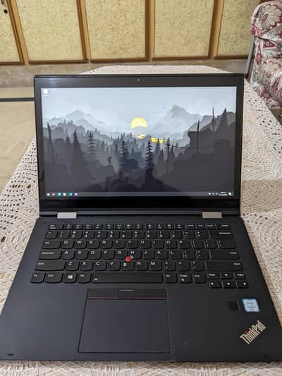 Lenovo X1 Yoga i7 7th gen - 16 GB - 256 GB (360 convertible)