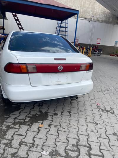 Nissan Sunny 1998