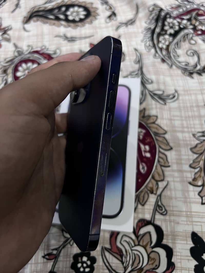 Apple iPhone 14 Pro 3