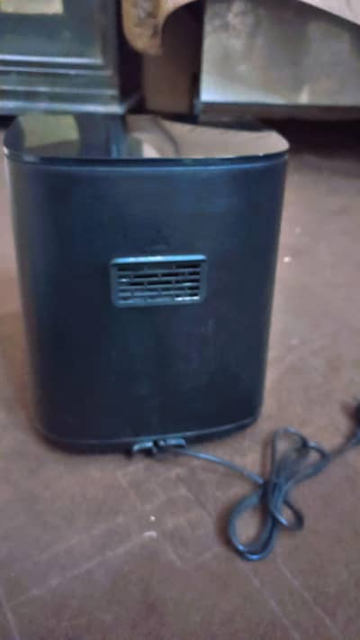 AIR FRYER