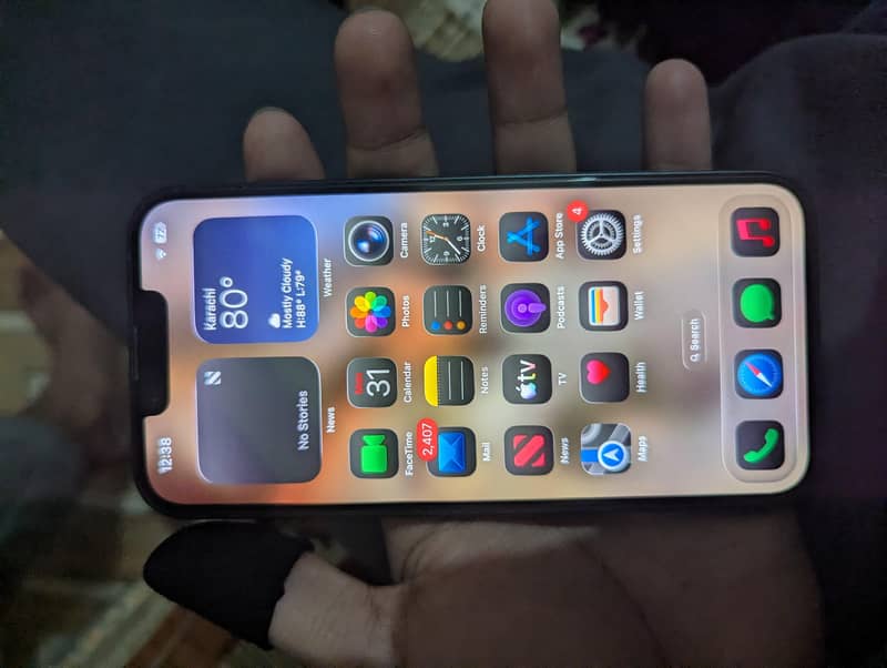 Apple iPhone 14 7