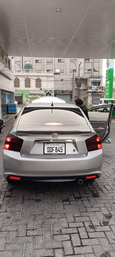 Honda City IVTEC 2015 For sale in Good condition 03131218355