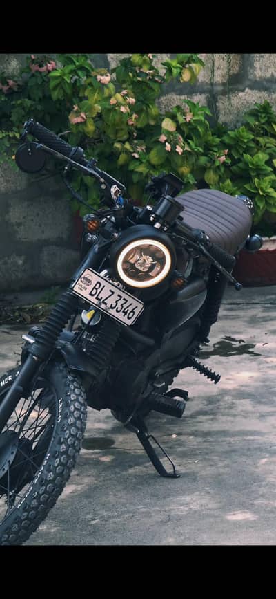 Cafe Racer Modified Engine 100cc Originally it's a CD 70