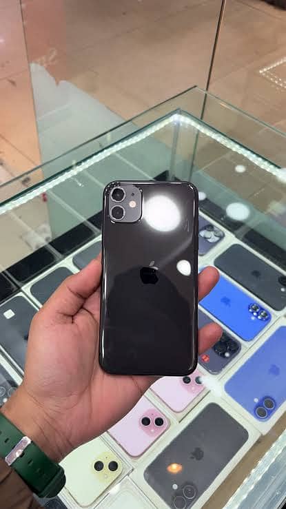 Apple iPhone 11 0