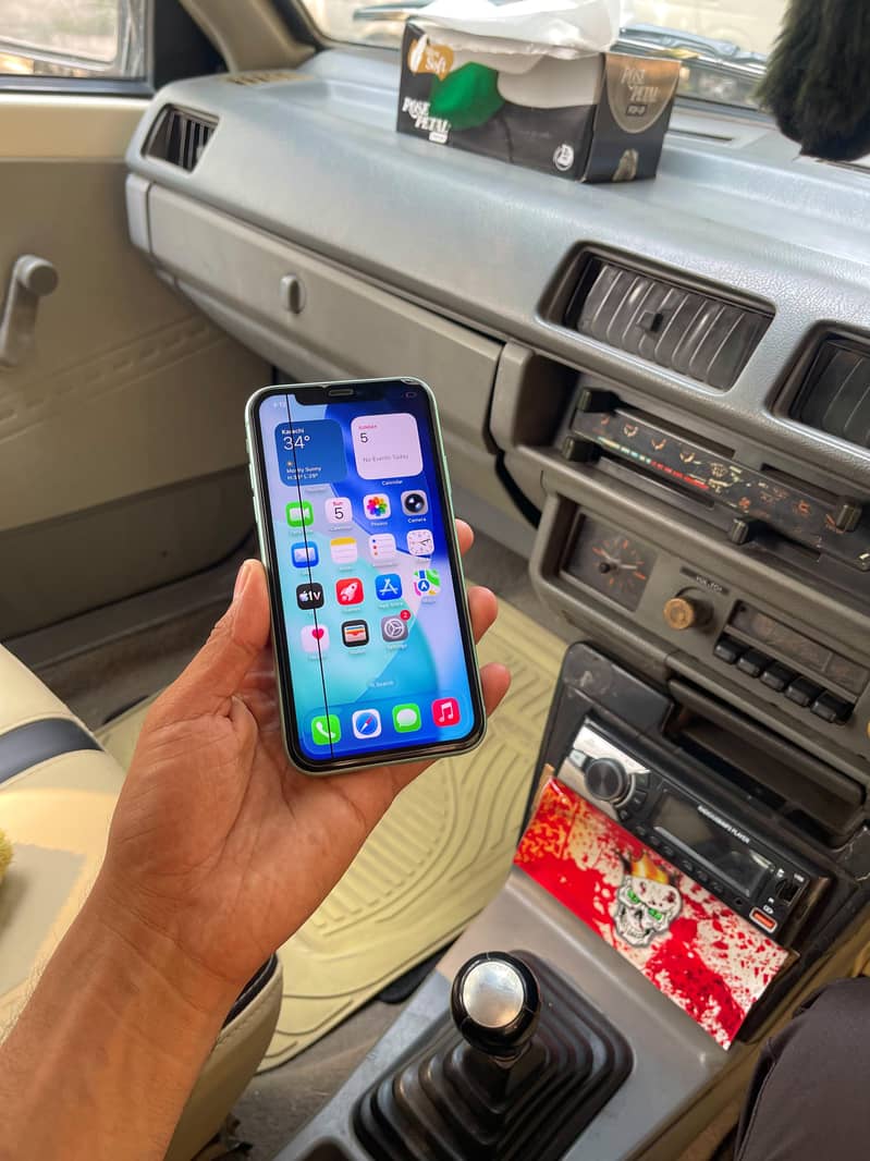Apple iPhone 11 2