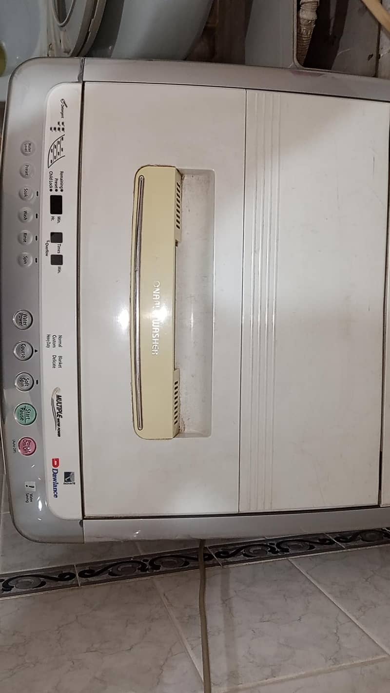 Dawlance wahing machine 1