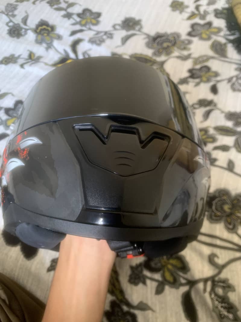 LS2 helmet 8