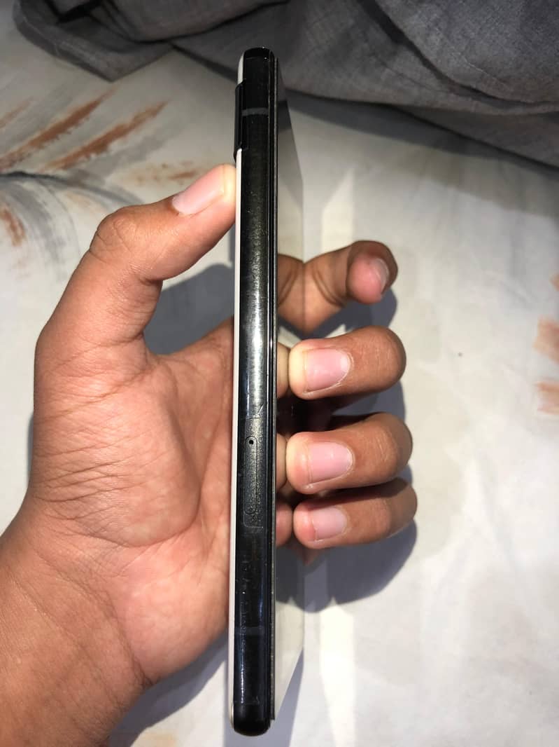Google pixel 6A 7