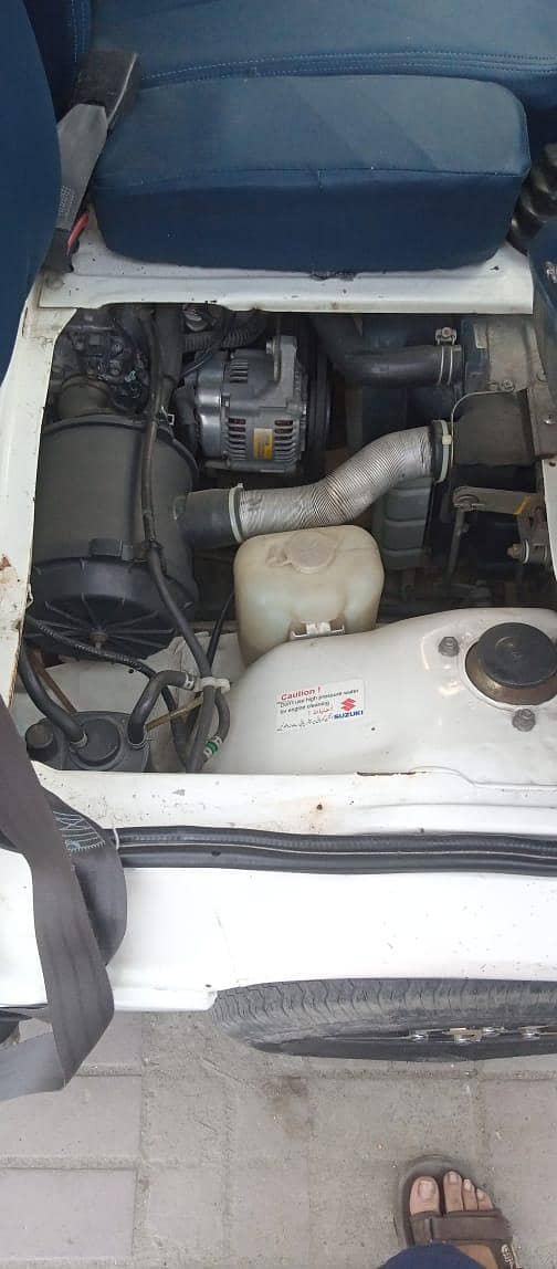 Suzuki Bolan 2019 1