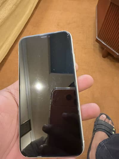 Apple iPhone 11 Minor glass break