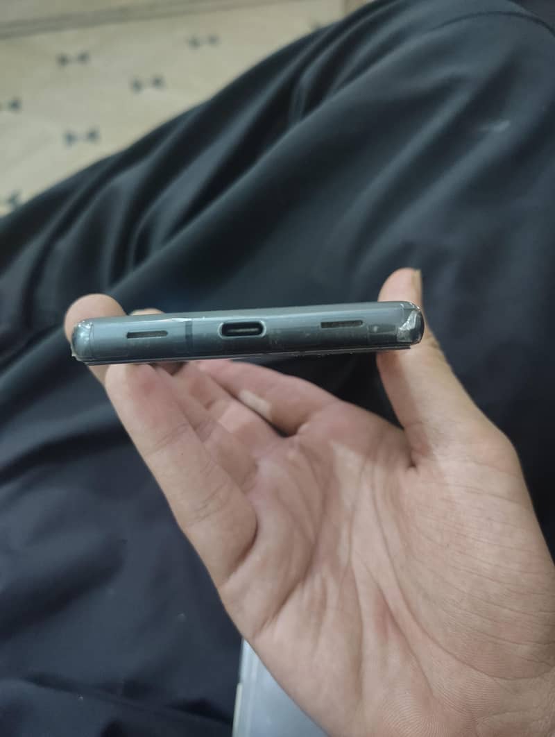 Google Pixel 7a 4