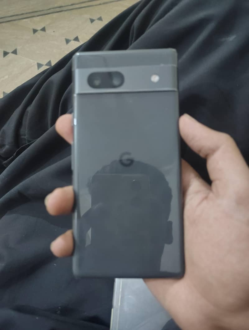 Google Pixel 7a 5