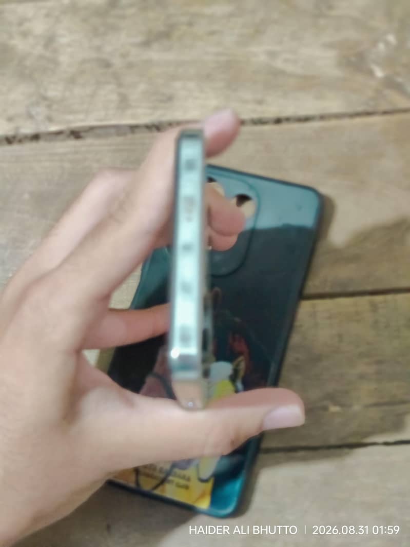 Tecno CAMON 20 2