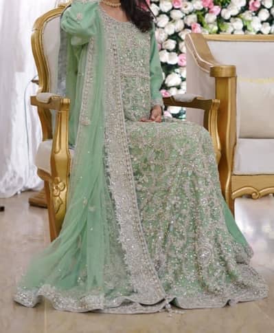 Once used maxis and langha and sharara