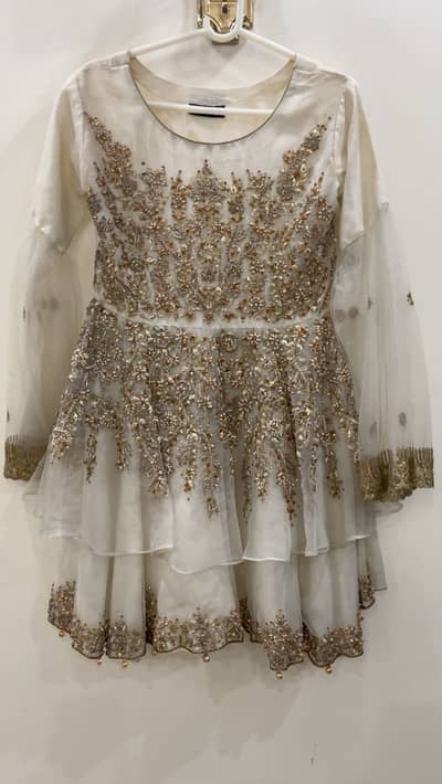 Once used maxis and langha and sharara