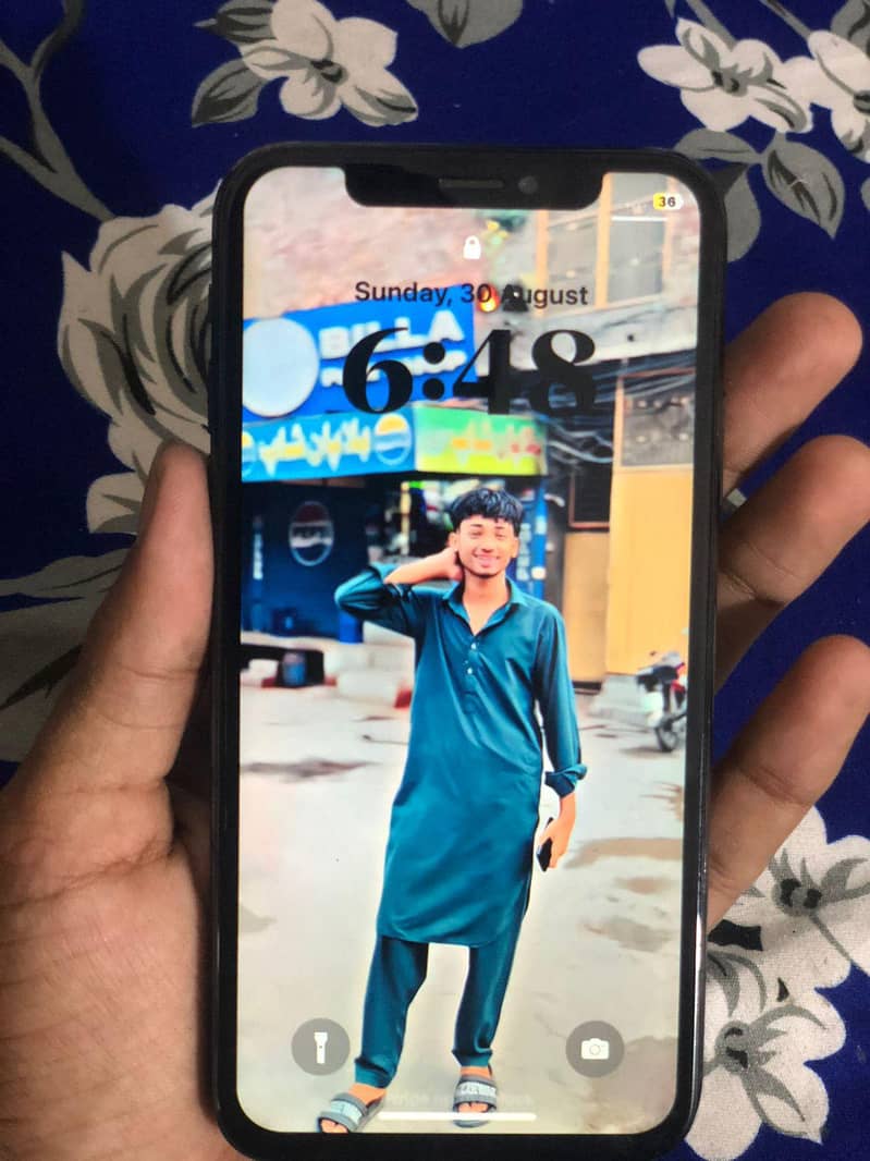 Apple iPhone X 1