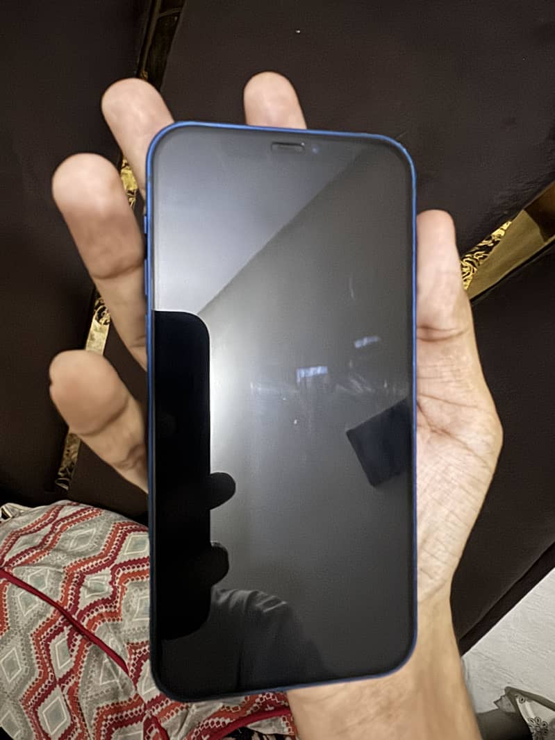 Apple iPhone 12 2