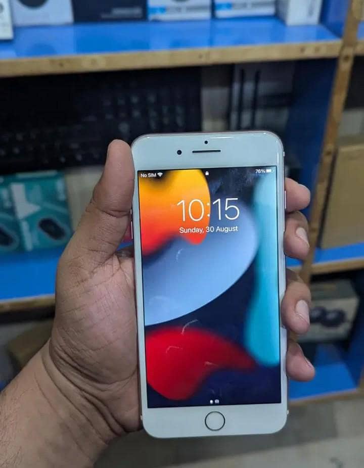 Apple iPhone 7 Plus 2